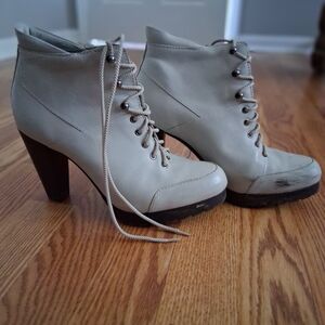 L.L. Bean Cream Leather Heeled Boots